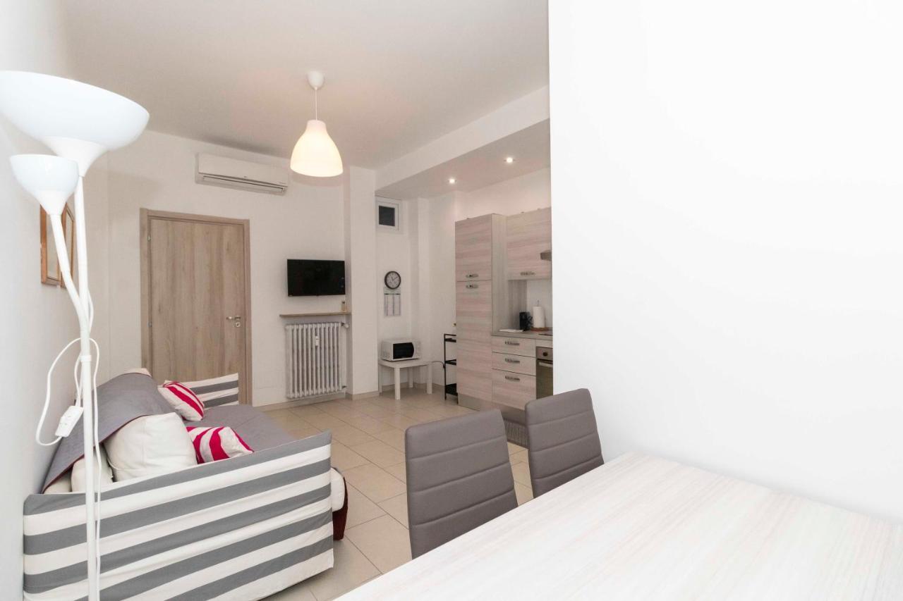 Santa Rita Cozy Apartment Турин Экстерьер фото