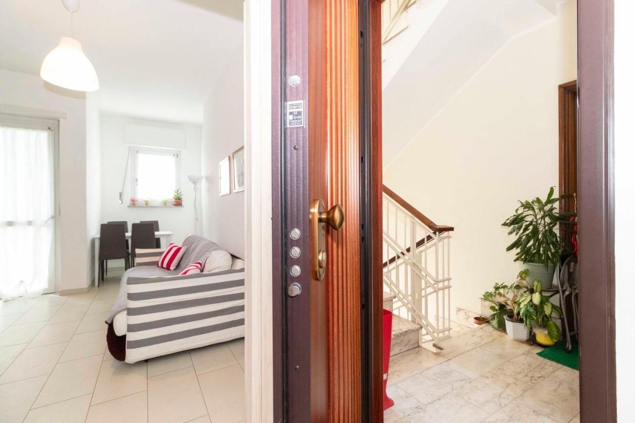Santa Rita Cozy Apartment Турин Экстерьер фото